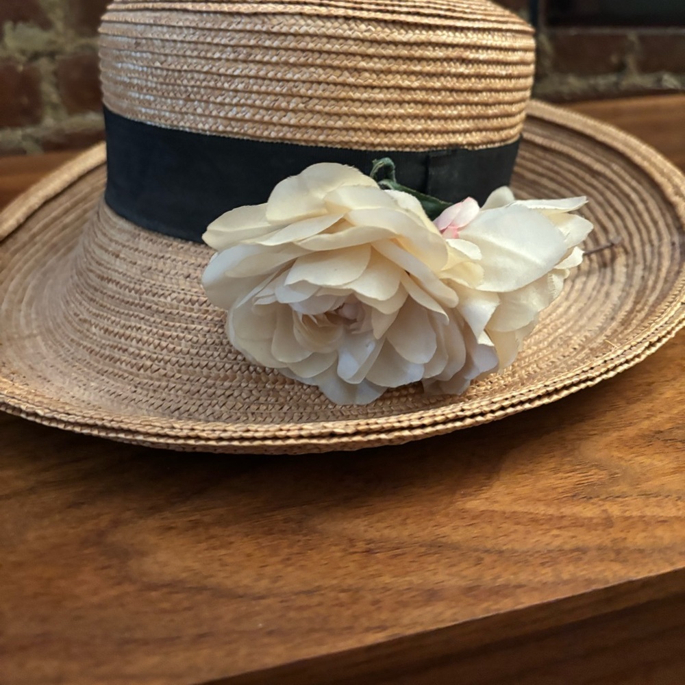 Patricia Underwood Tan and Cream Wide-Brimmed Hat with Floral Accents